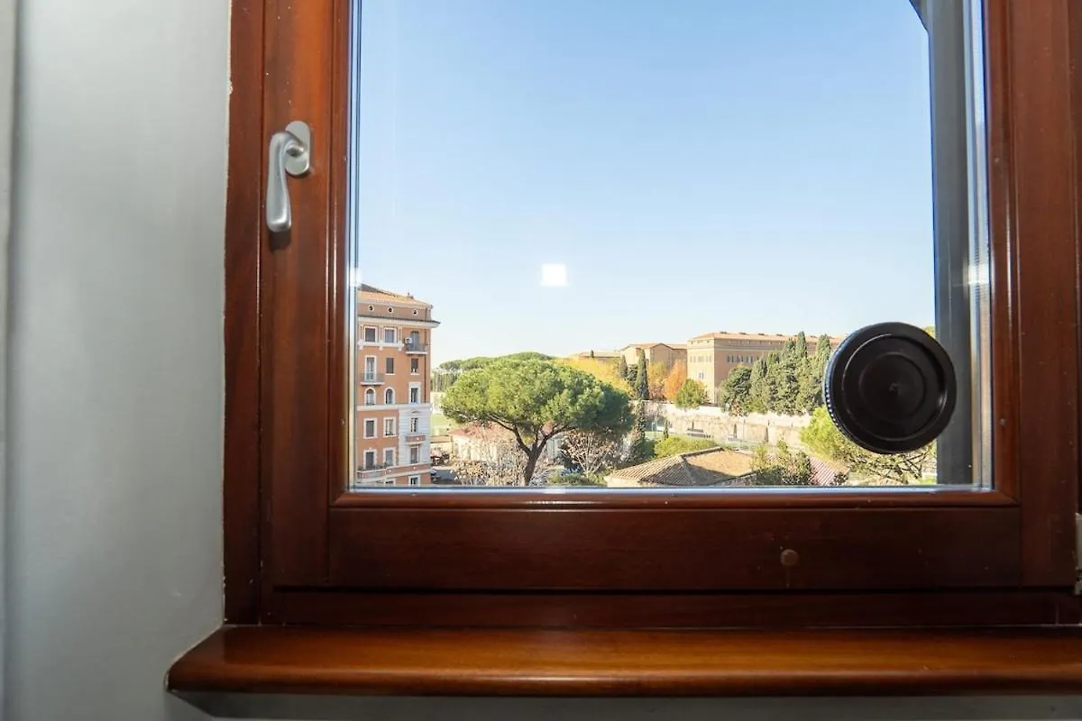 Divine View Apartment Roma Italia
